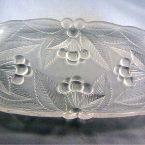 Vintage Mikasa Bountiful Frosted Cherry Server 🍒